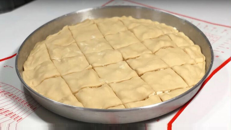 Gerçek El Açması Anne Böreği Tarifi