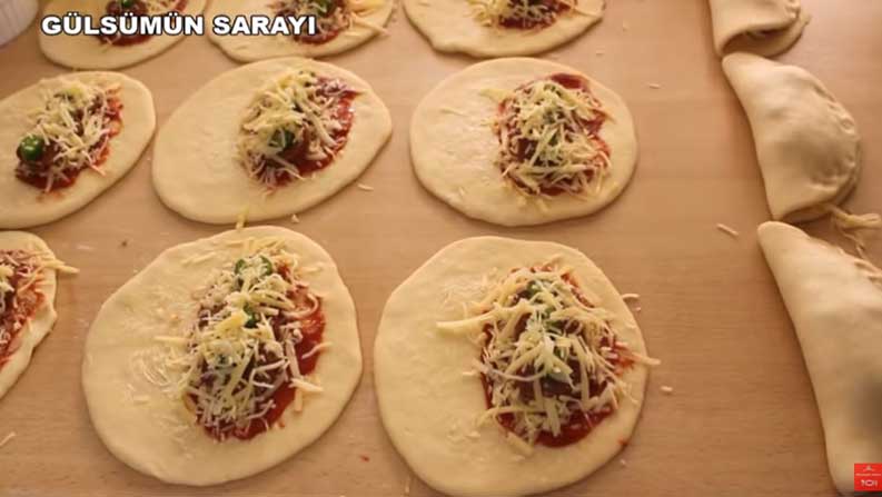 Yıldız Olmaya Aday Poğaça Çörek Tarifi 1