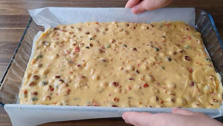 Selanik Gevreği Olarak Bilinen İkramlık Tarifi