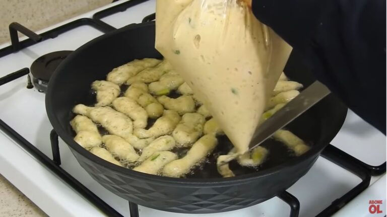 Böyle Lezzetli Olurmu Poşette Patatesli İkramlık Tarifi