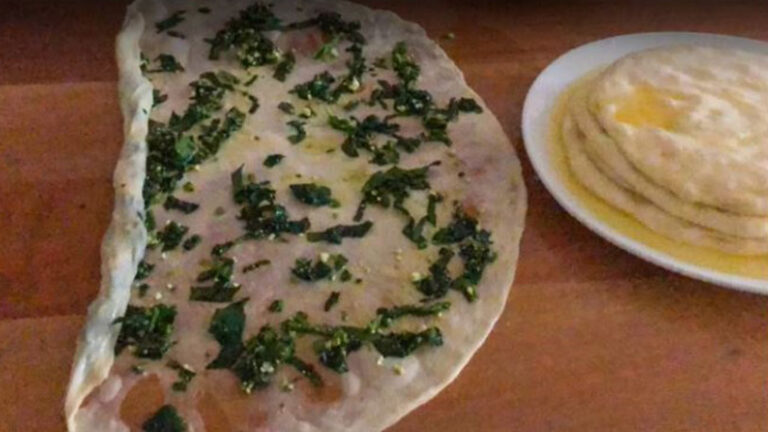 Oklava Merdane Olmadan İkramlık Börek Tarifi