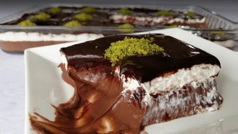 Ağızda Eriyen Kaşıkları Kıran Alaska Tatlısı Tarifi