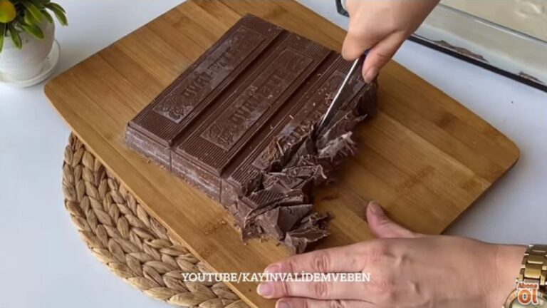 Tepsi Dolusu Damak Çatlatan Karamelli Etimek Tatlısı