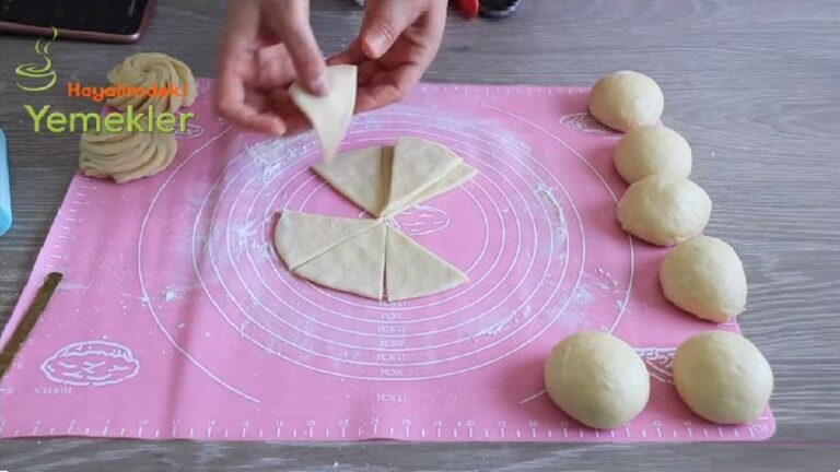 Çay Yanına İkramlık Sultan Kavuğu Poğaça Tarifi