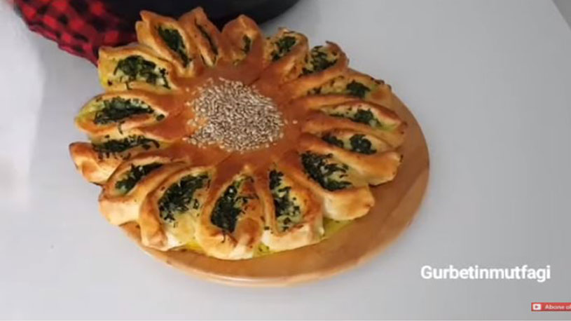 Bu Çörek Kahvaltıya Güneş Gibi Doğacak 3