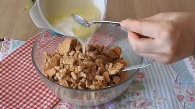 Kaç Kere İstendiğini Yaptığınızı Sayamayacağınız Kaşık Tatlısı