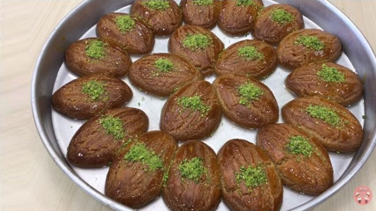 Nescafeli Harika Şekerpare Tarifi 3