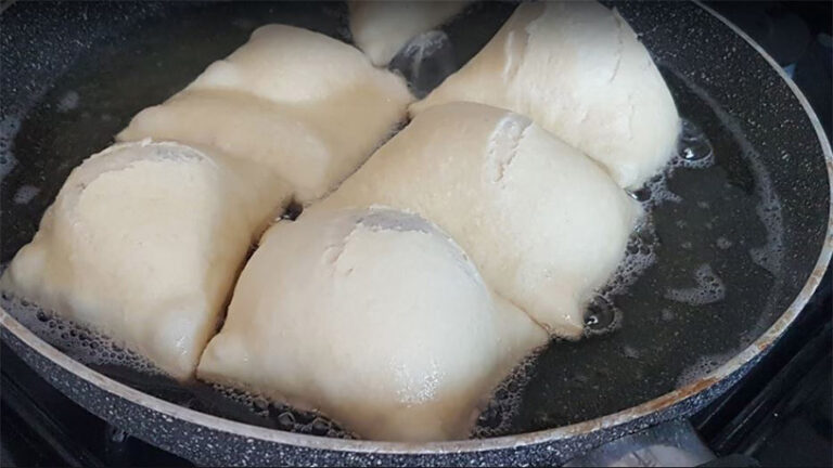 Sırları İle Lezzetten Çatlayan İkramlık Tarifi