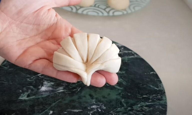 Yelpaze Şekilli Tel tel Ayrılan İkramlık Tarifi