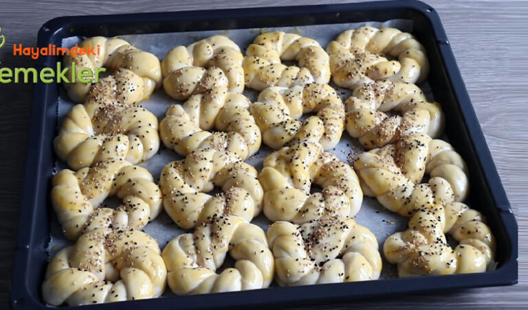 Pamuk Yumuşaklığında Pastanedekiler Gibi Açma İkramlık Tarifi