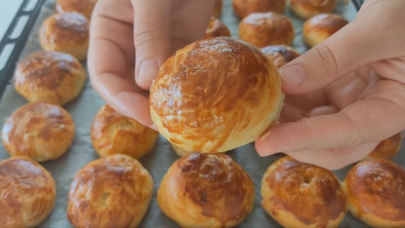 Pul Pul Dökülen Börek Yapma Yöntemi 2