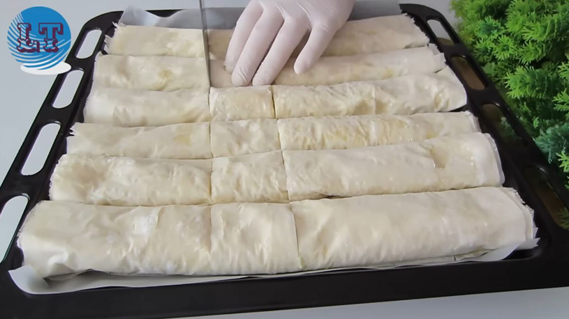 2 Farklı Hazır Yufkadan Ezberleri Bozan Börek Tarifi 1