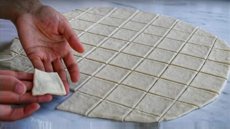 Daha Kolayı Yok Dakikada Sofrada Kahvaltılık Pişi Tarifi