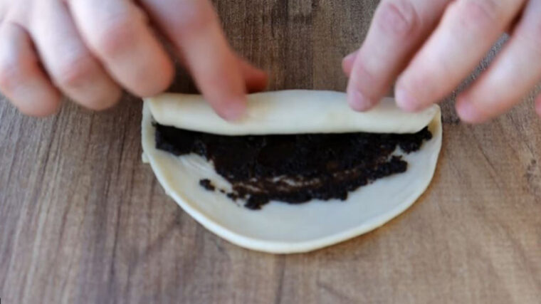 Böyle Çıtırı Her Yerde Olmayan Börek Tarifi 1