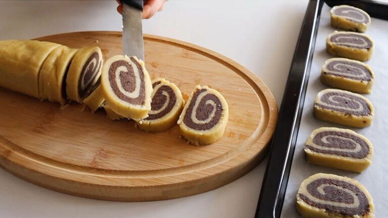 Kafayı Rahat Ettiren Buzlukta Hazır Kurabiye Tarifi