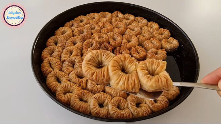 Yağ Gibi Açılan Bülbül Yuvası Baklava Tarifi