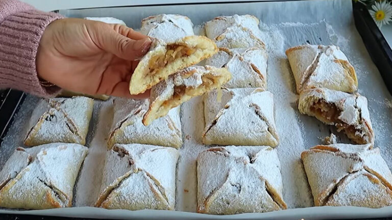 Tadına Kimsenin Doyamayacağı Kıyır Kıyır Elmalı Kurabiye Tarifi