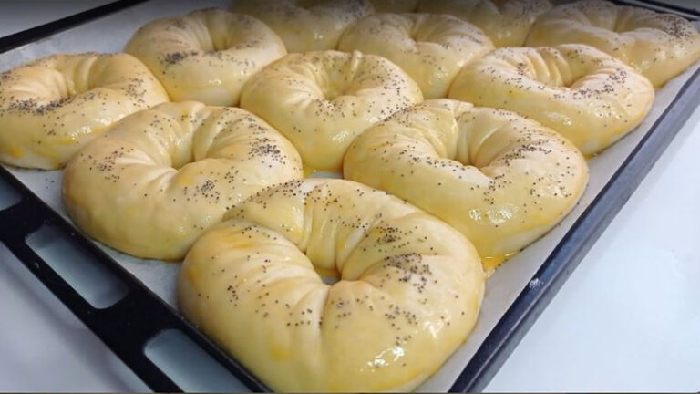 Yerken Saymayı Unutacağınız Pofuduk Açma Çörek Tarifi