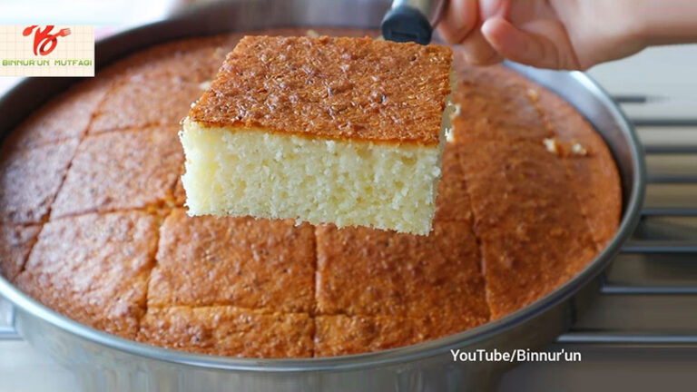 5 Dakikada 20 Yıllık Deneyimden Anne Keki Tarifi