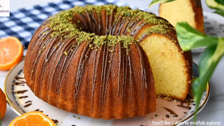 Kokusu Mest Eden Şifalı Portakallı Kek Tarifi