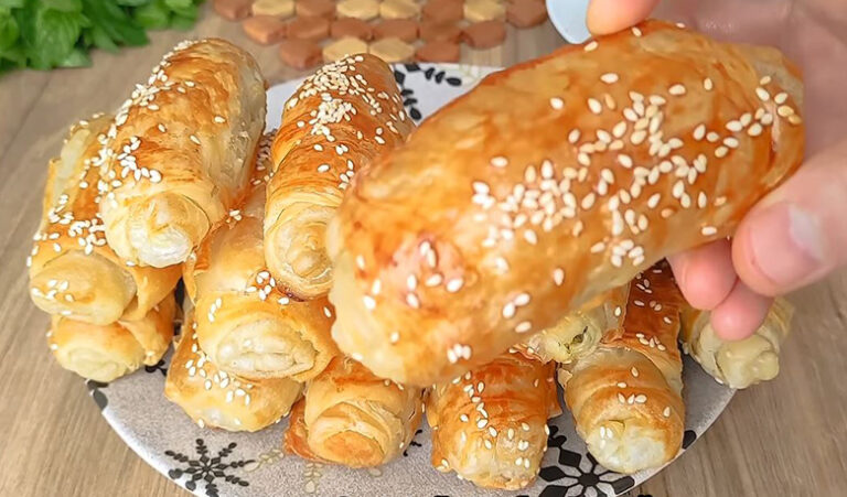 Sadece Un Ve Sudan Çıtırdan Çıtır İkramlık Tarifi