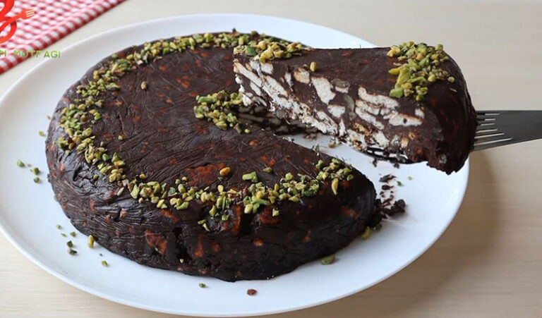 Dünyanın En Kolaylarından İkramlık Baton Pasta Tarifi