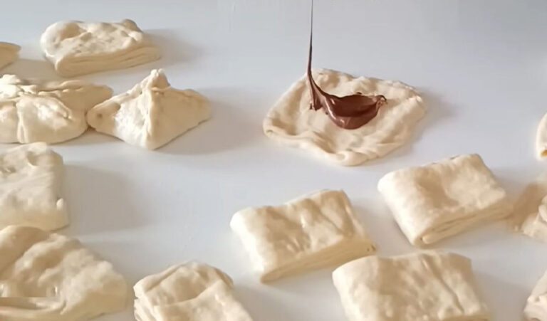 Çocuk Oyuncağı Yapılışı Kat Kat Kabaran İkramlık Tepsi Poğaçası Tarifi