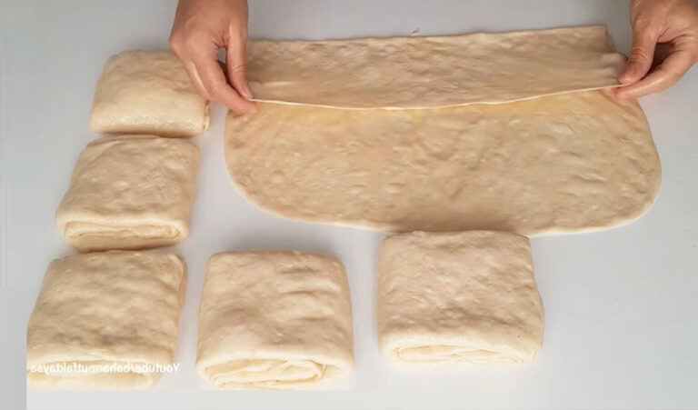 Hazırlaması Dakikalar Alan Süper Hızlı İkramlık Poğaça Tarifi