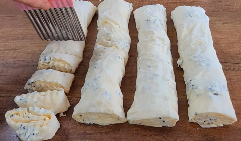 Sosu Sayesinde Lezzeti Zirve Çıtırın Çıtırı İkramlık Tarifi