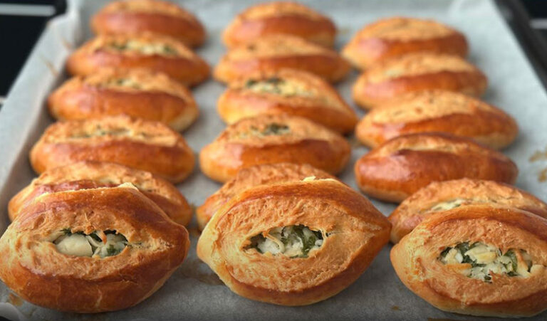 Maya Katı Yağ Olmadan İkramlık Poğaça Tarifi