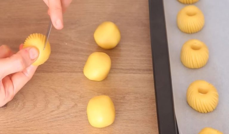 Görenin Hazır Zannettiği Limonlu Bıçak Kurabiye İkramlık Tarifi